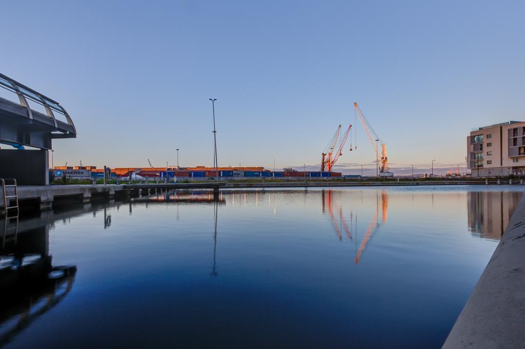 Canal Quays Apartments קייפטאון מראה חיצוני תמונה